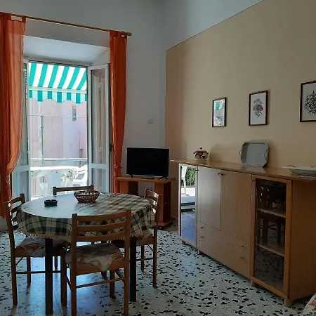 Casa Stella Nel Centro Di דירה קאפוליברי