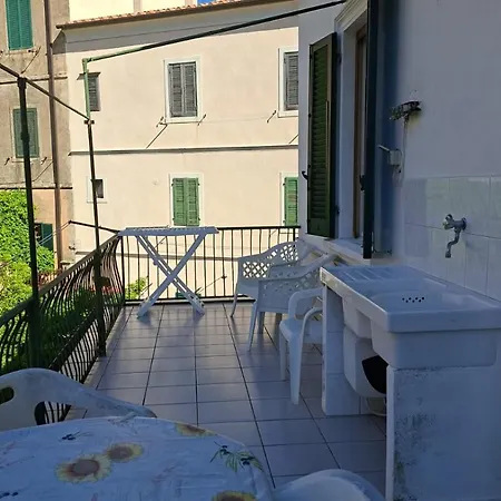 Lägenhet Casa Stella Nel Centro Di Capoliveri (Isola d'Elba)
